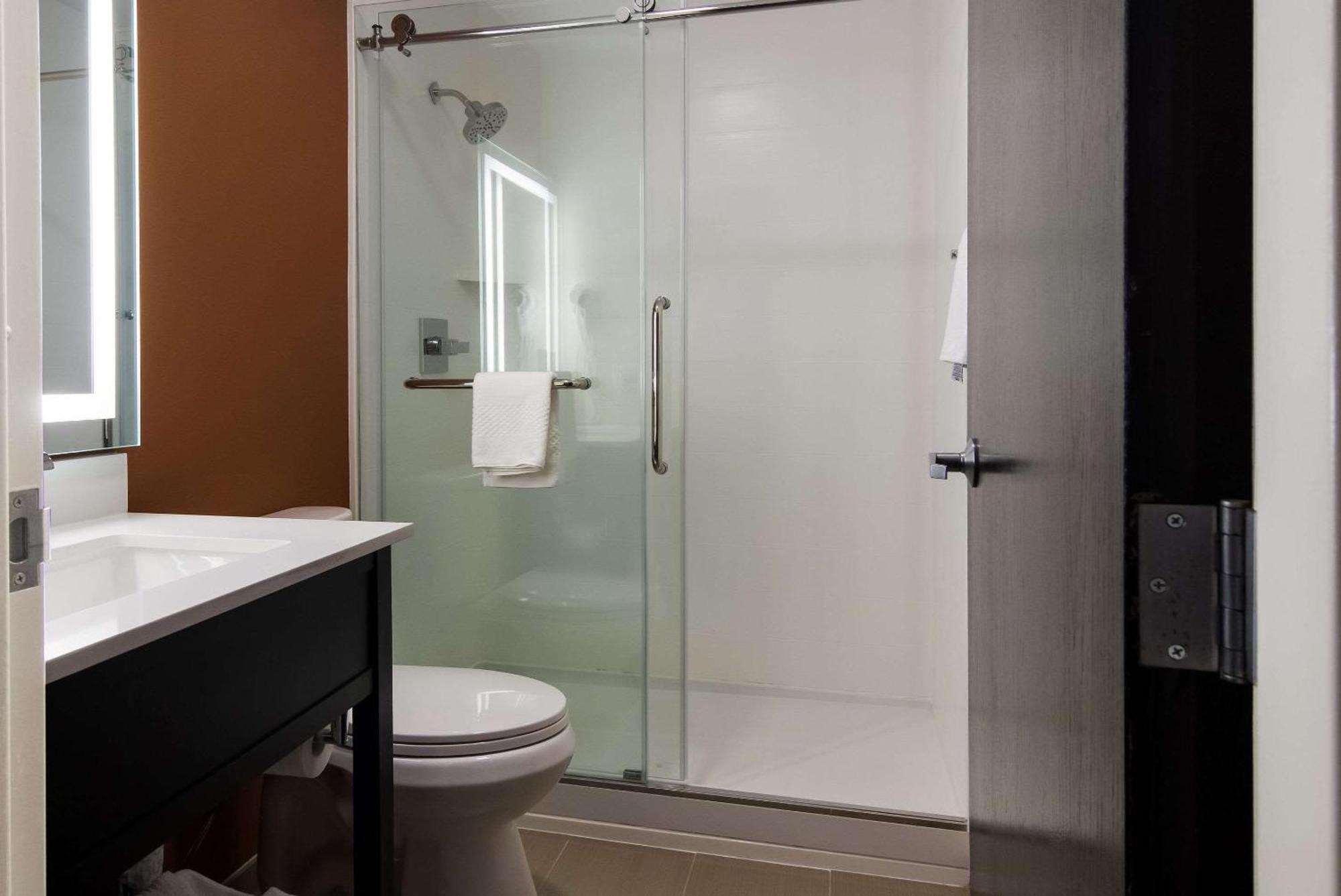Sleep Inn Kearsarge Екстериор снимка